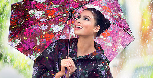 Будь стильной в любую погоду: дождевик и зонт «Таинственный лес»